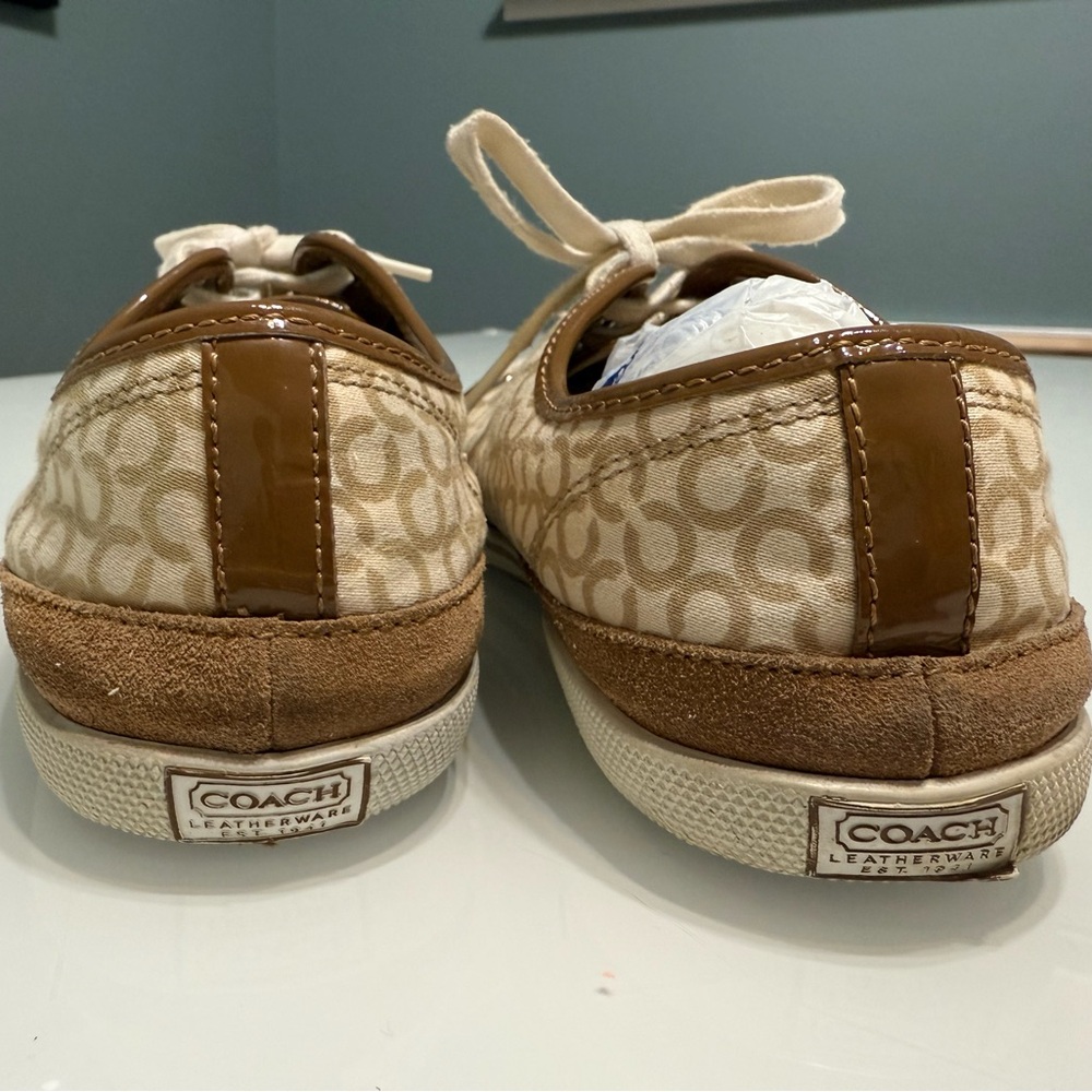 Coach Cream‎ and Brown Designer Edith Sneakers - Picture 8 of 9